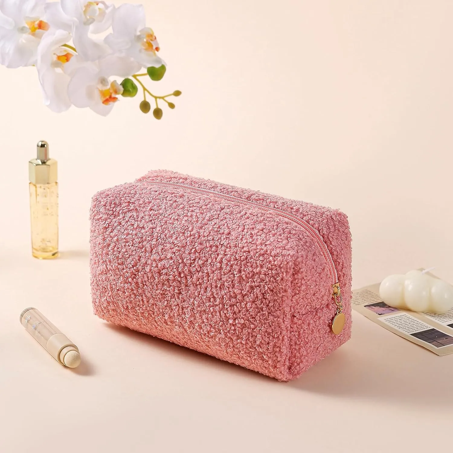 Gleyemor Cute Plush Makeup Bag Travel Pouch Birthday Gifts for Women Wife Her Sister Daughter Christmas Gifts Essential Bag (Pink)