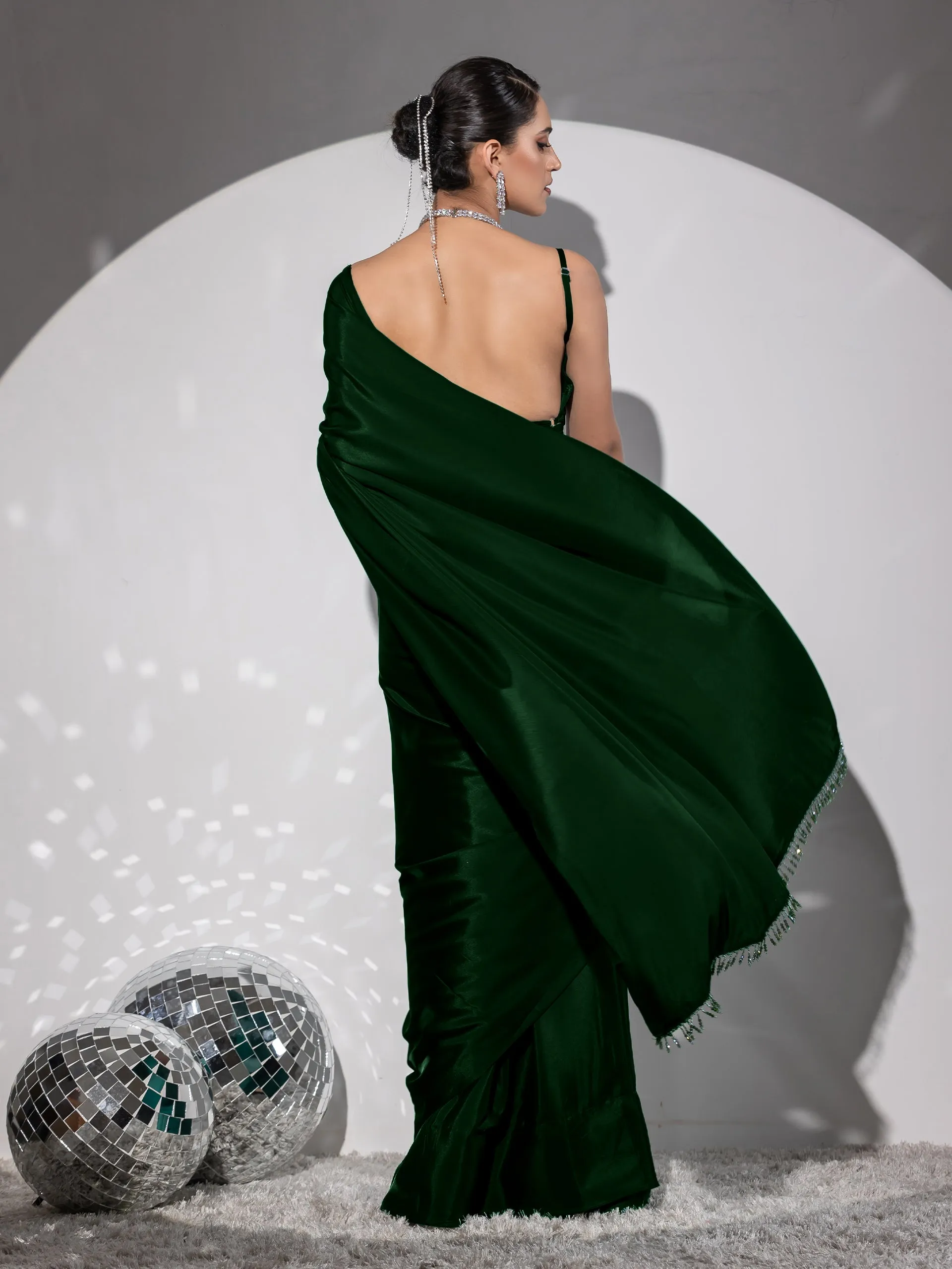 Healthify Green Saree with Lace and Blouse Fabric