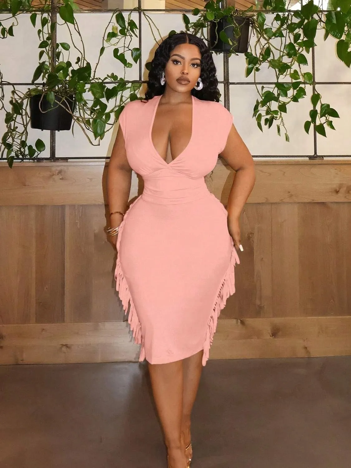 LALAGEN Women's 2025 Summer Dresses Plus Size Bodycon Half Sleeve Deep V-Neck Solid Color Midi Dress