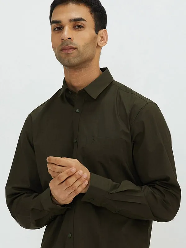 Men Solid Full Sleeve Cotton Stretch Shirt